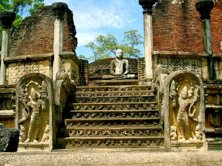 Je bezoekt de highlights van Polonnaruwa<br>